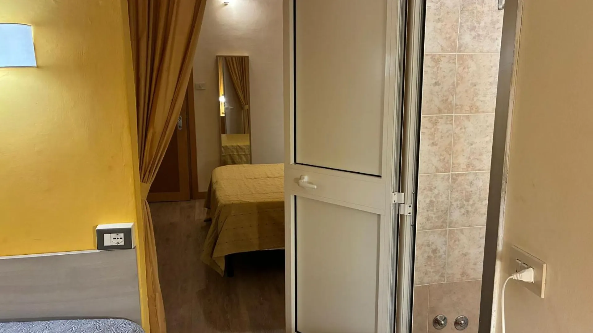 Hotel Annunziata Massa イタリア