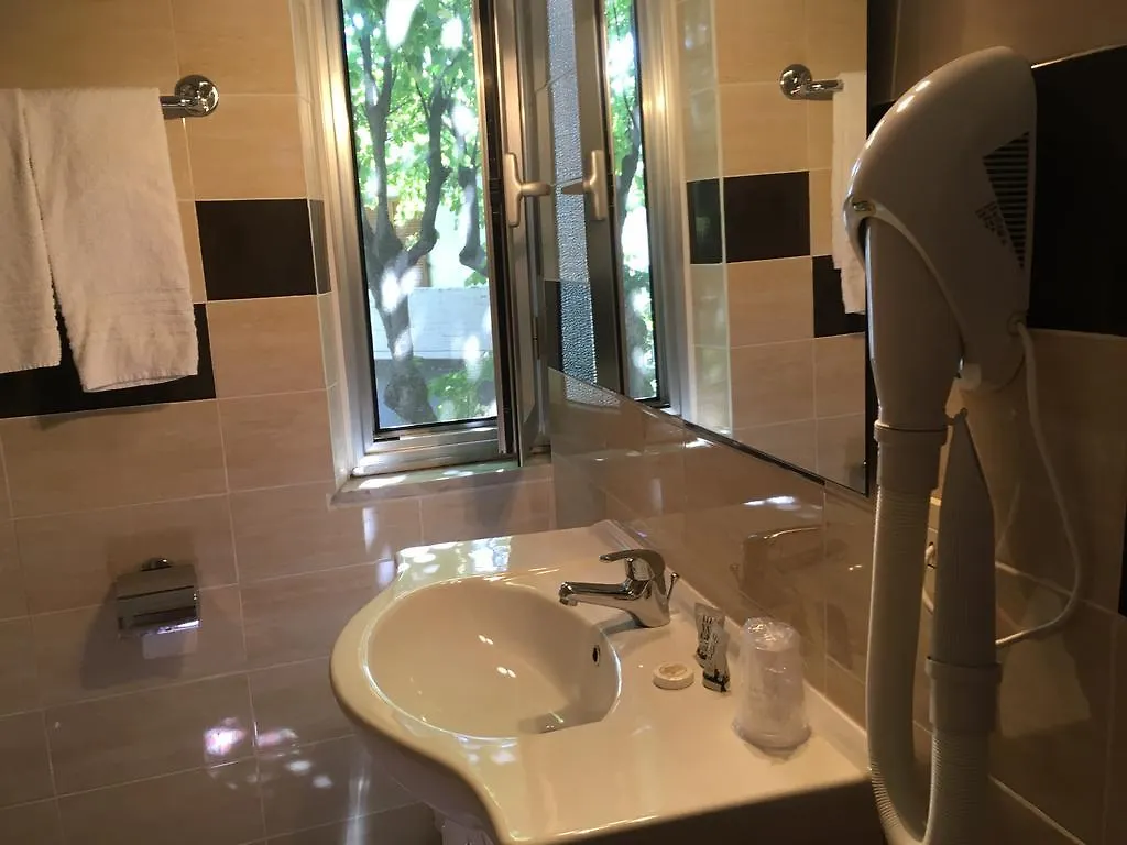 ***  Hotel Annunziata Massa  Italia